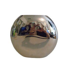 LA1055 Platinum 7" Vase MSRP $100.00 Made In Poland